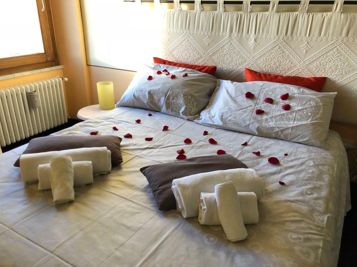 Romantic Suite Canelles كالياري المظهر الخارجي الصورة