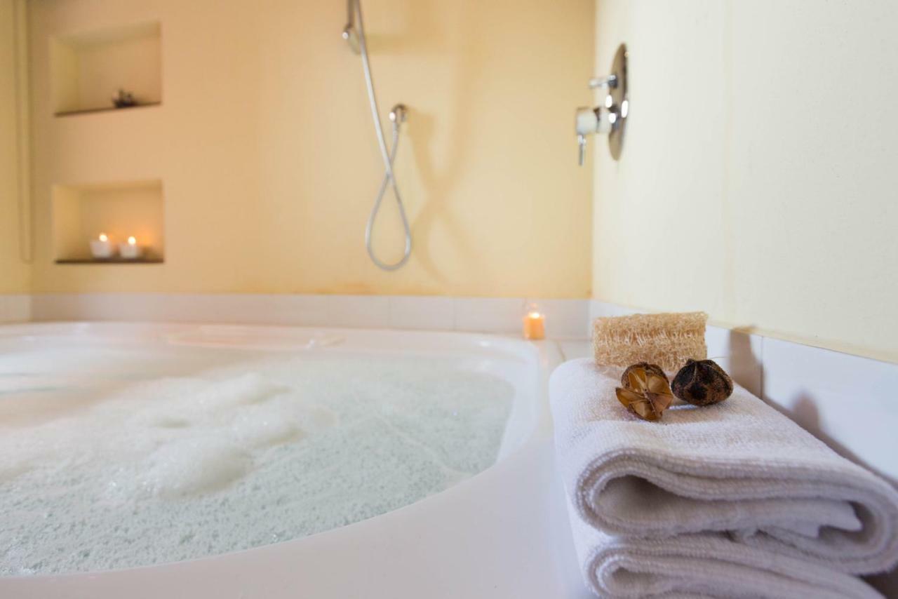 Romantic Suite Canelles كالياري المظهر الخارجي الصورة